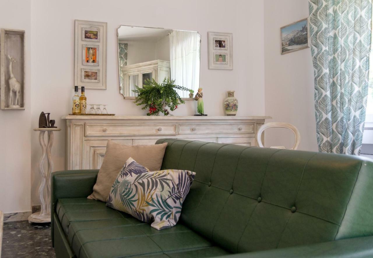 La Casa Di Elda Lägenhet Dolceacqua Exteriör bild